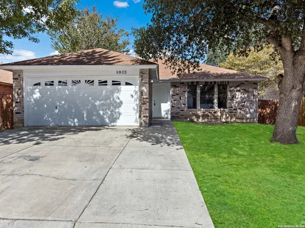 8935 Fabens, San Antonio, TX 78251