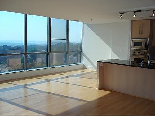 1st image of 2001 15th St N APT 1505