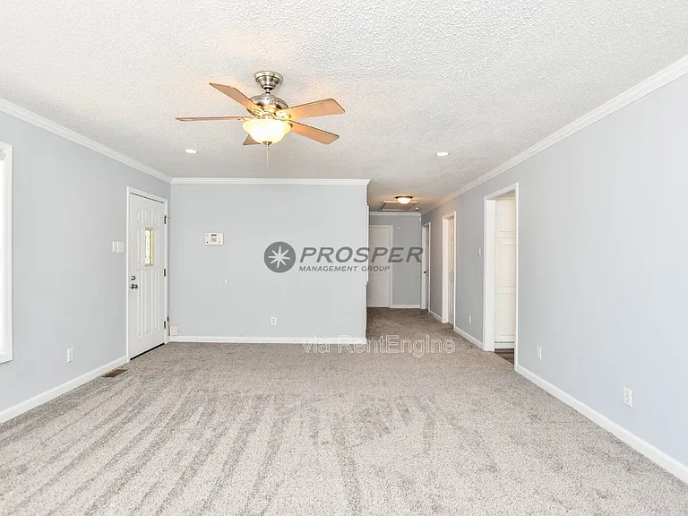1082 Hampton Rd — Photo 20