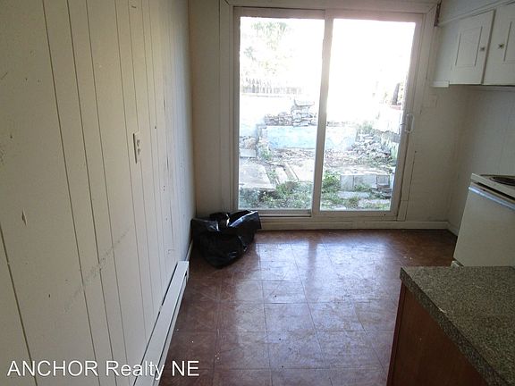 2nd image of 259 E Tusculum St