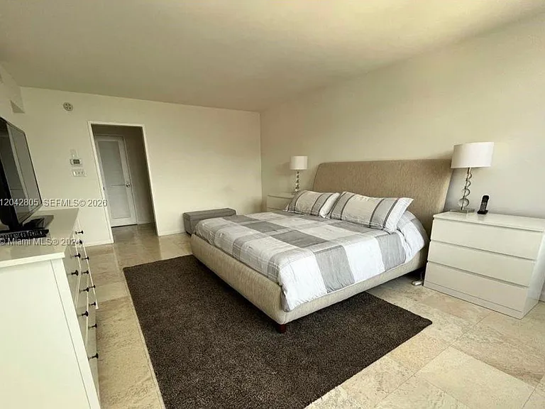 5161 E Collins Ave #1612 — Photo 15