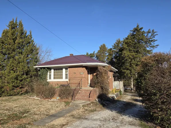 408 E Monroe St, Olney, IL 62450