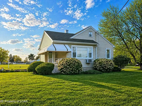 50 Police Grove Rd, Drums, PA 18222