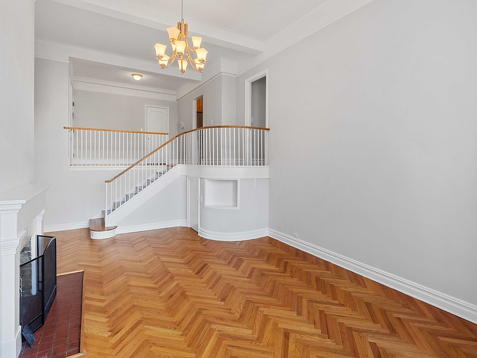 1st image of 1 University Pl APT 15K