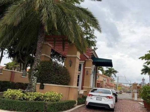 11549 NW 62nd Ter APT 438, Doral, FL 33178