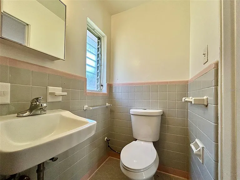 3618 Scenic Hwy N #2 — Photo 5