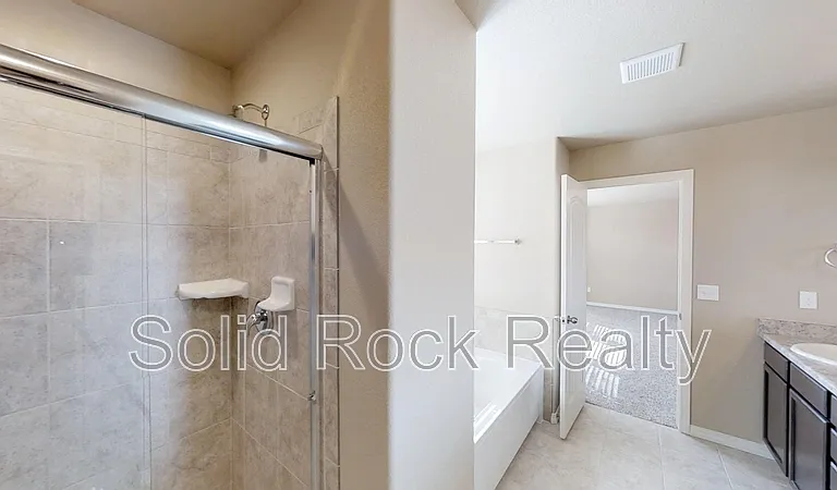 7618 Cat Tail Creek Dr — Photo 14