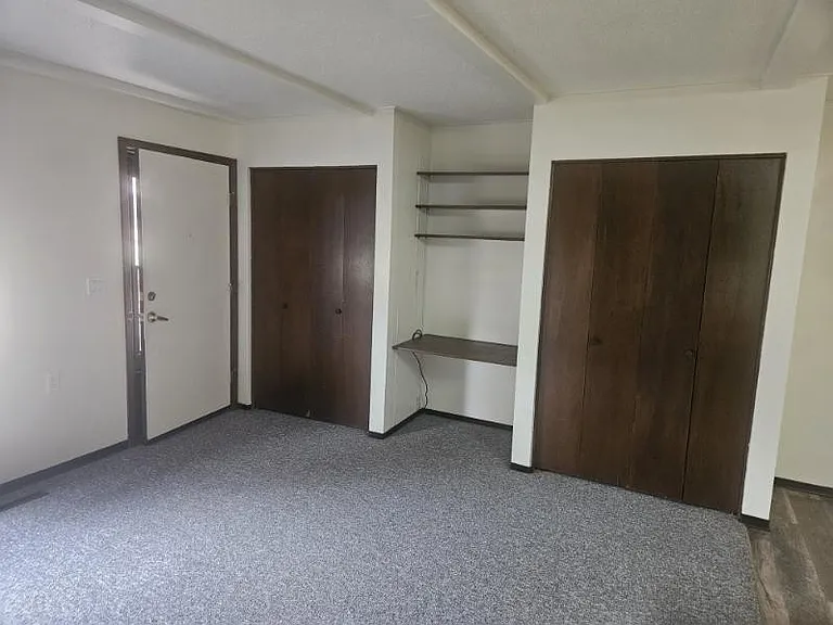 Heritage West Apartments — Photo 8