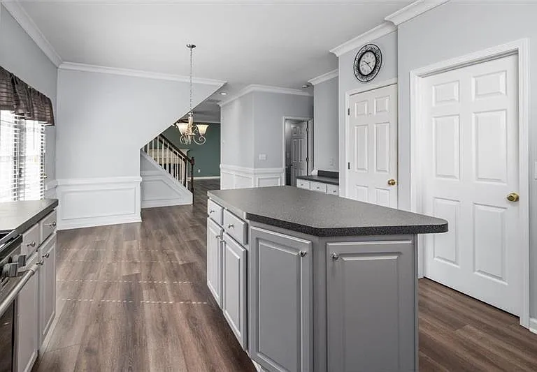 4220 Hunters Green Way NE — Photo 13