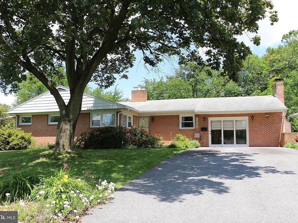 1st image of 17702 Crest Dr