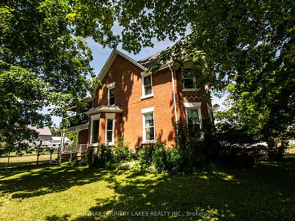 2nd image of 100 Nappadale St