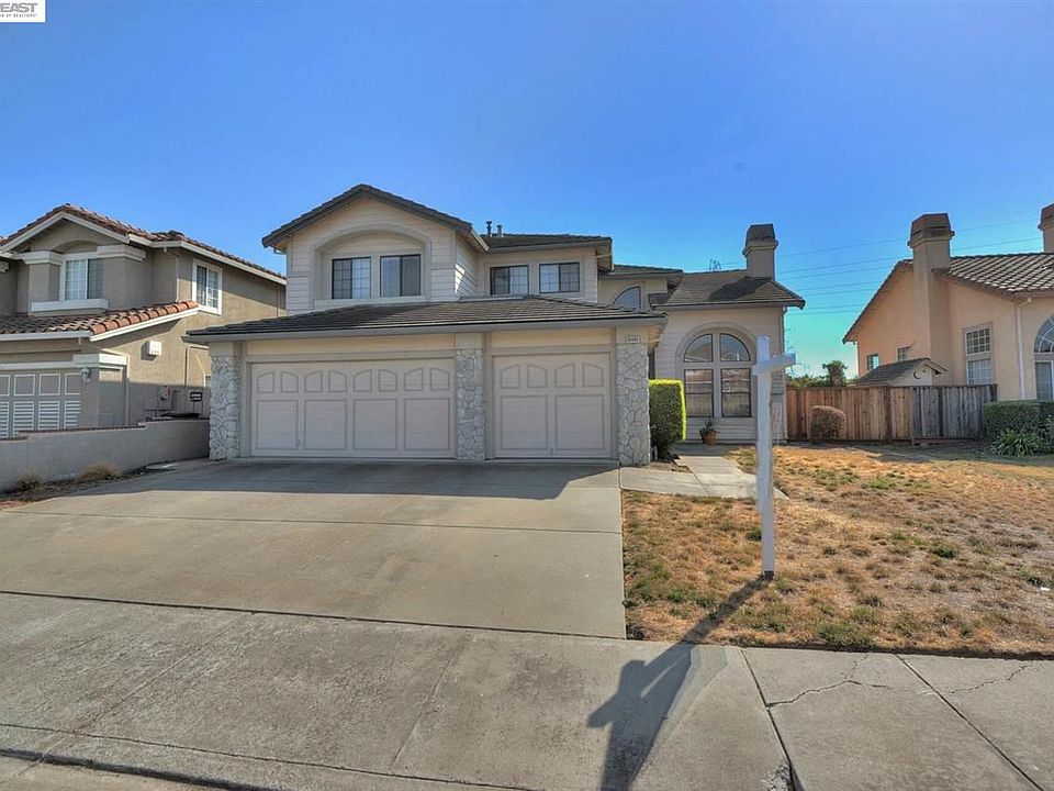 1st image of 32482 Monterey Dr