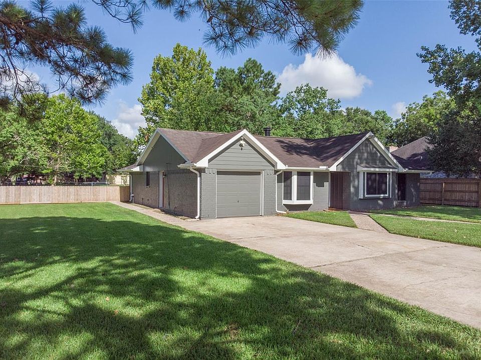 1st image of 3431 W Meadow Ln