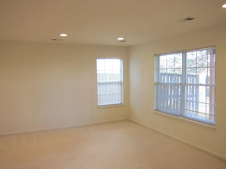 13237 Rolling Plains Ct — Photo 13