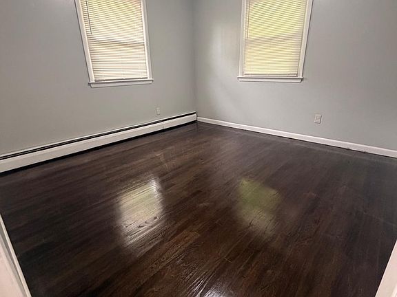 3rd image of 76 Revere St