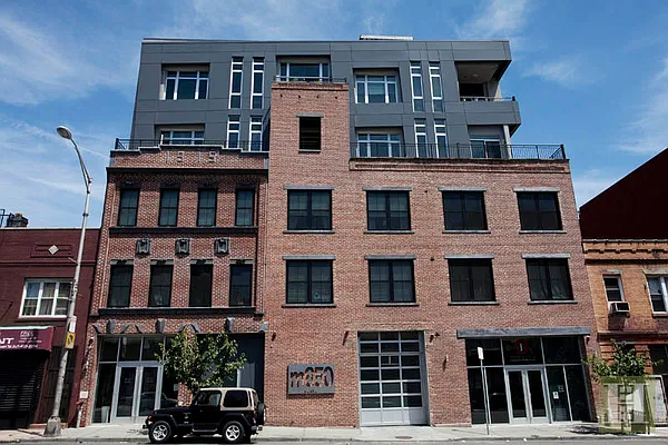 Sold by Halstead Property | media 3