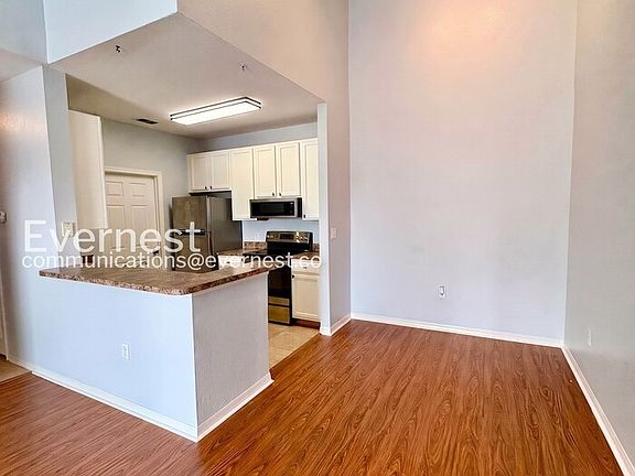 4th image of 10123 Courtney Palms Blvd APT 301