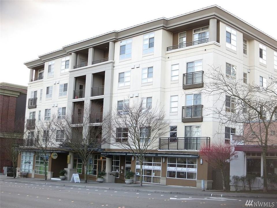 1st image of 111 108th Ave NE Unit A405