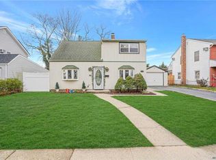 64 Honeysuckle Rd, Levittown, NY 11756