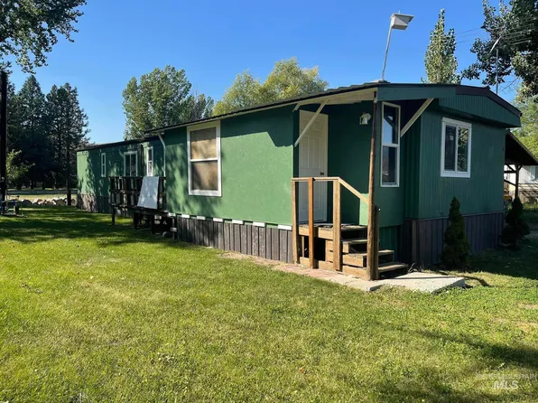 119 Newman Ln APT 2, Horseshoe Bend, ID 83629
