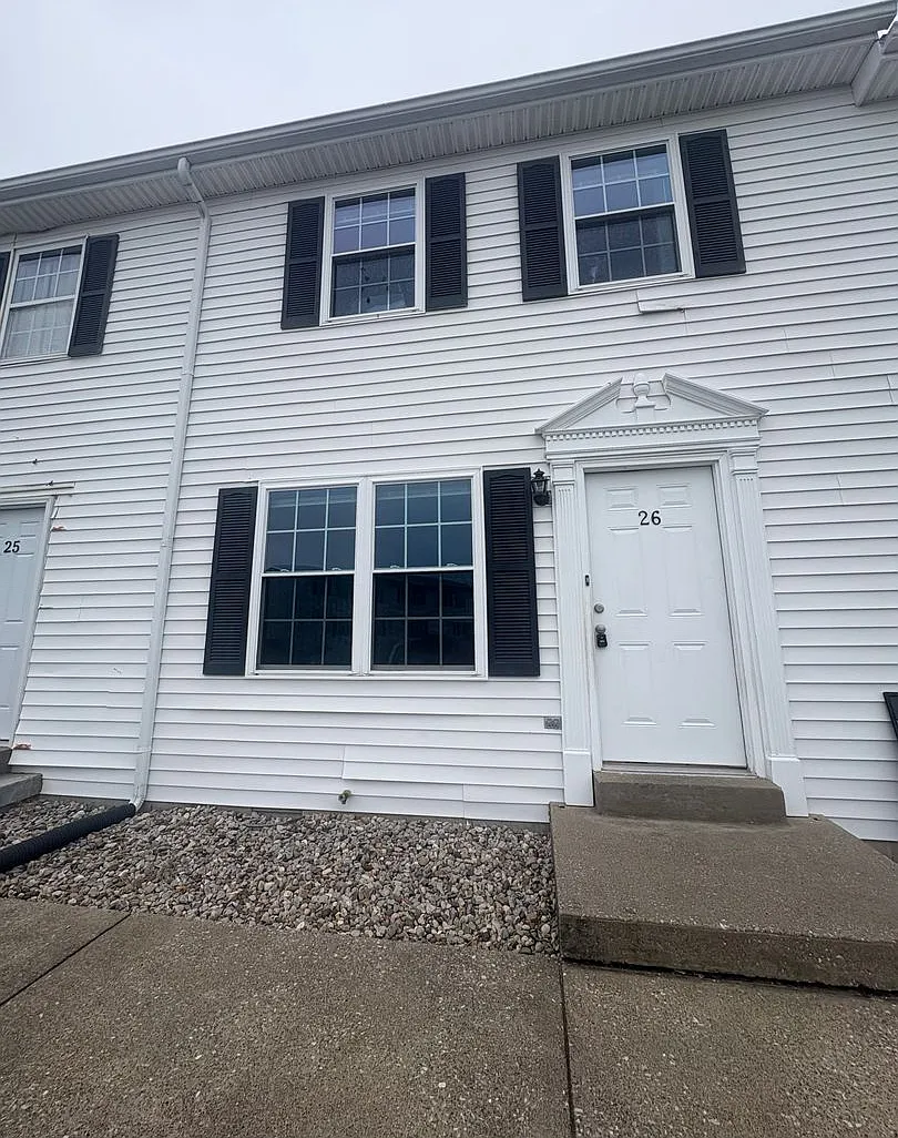 Jackson Square - 455 Three Springs — Photo 1