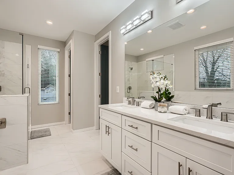 1089 Coleman St SW — Photo 17