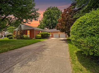6 Redman Ct, Hampton, VA 23669