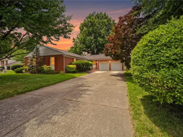 6 Redman Ct, Hampton, VA 23669