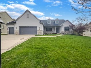 8665 Birch Brook Loop, Pickerington, OH 43147