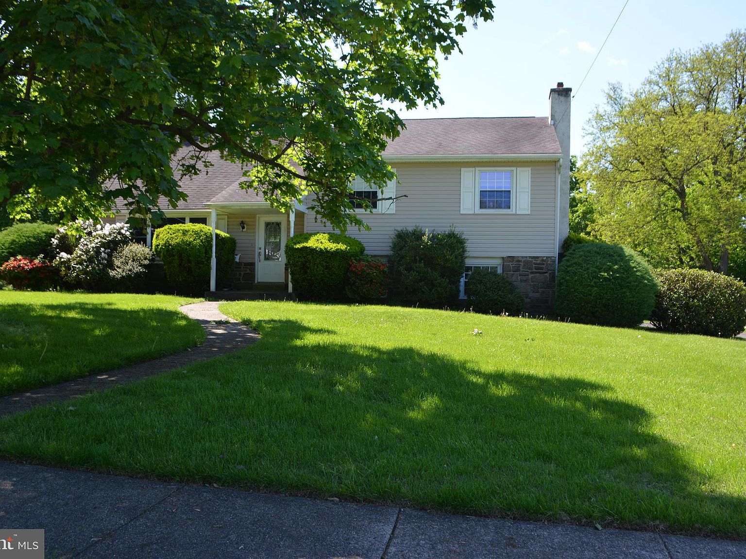 1645 Jarrettown Rd, Dresher, PA 19025 Zillow