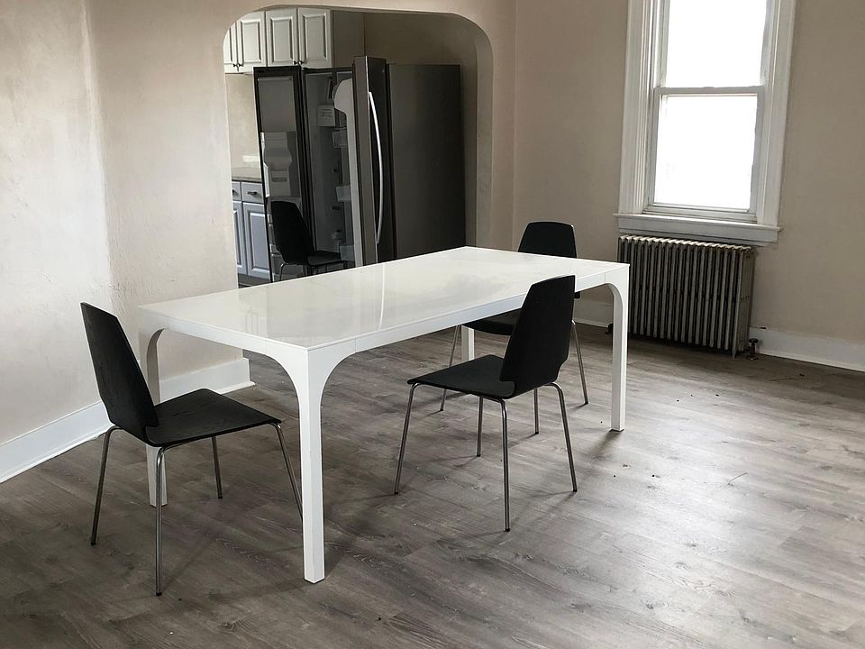 Large room for living and dining