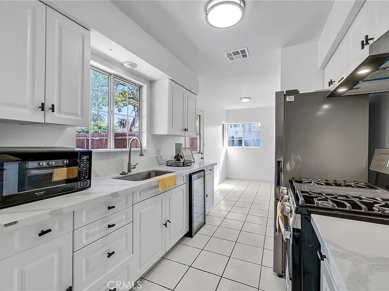 1611 S 4th Ave — Photo 10