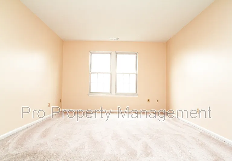 97 Park Ave #10 — Photo 7