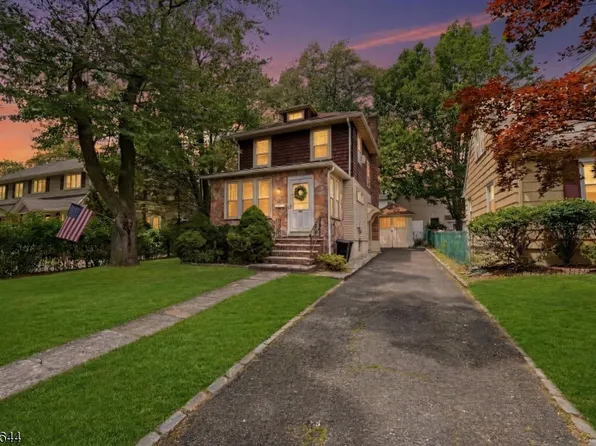 112 Grove Ave, Verona Twp., NJ 07044