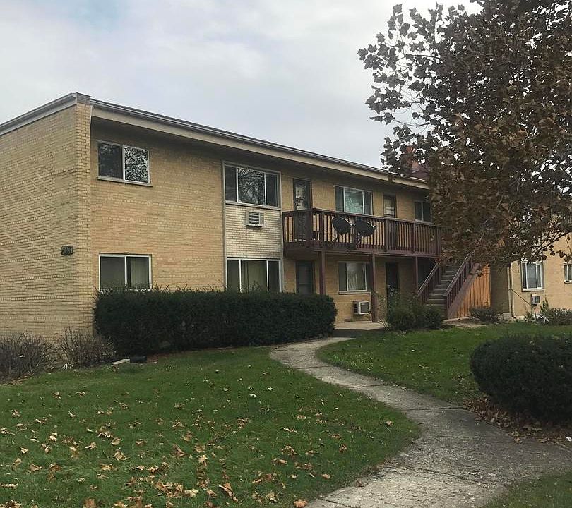 1st image of 593 Park Plz APT 5