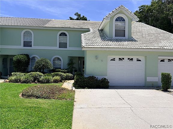 3rd image of 706 Moray Dr