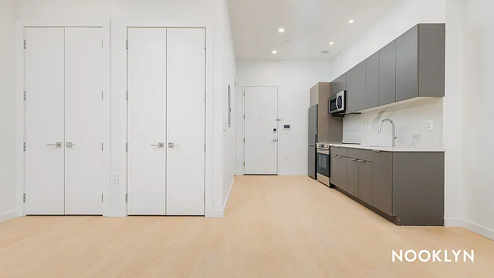 Rented by Nooklyn NYC LLC | media 1