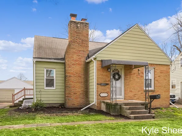 2918 West Ave SW, Wyoming, MI 49519