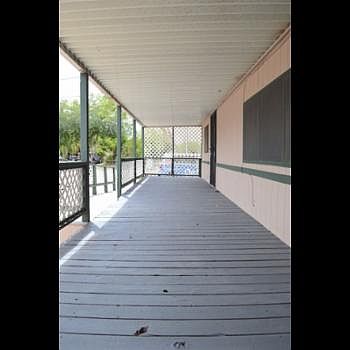 3rd image of 229 N Palm St Trlr 1
