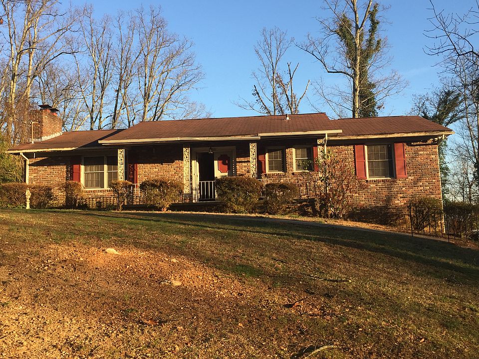 1st image of 332 Essex Dr