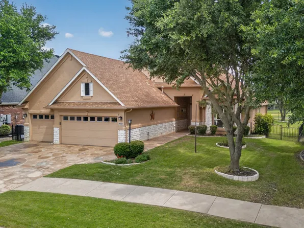 9313 Grandview Dr, Denton, TX 76207