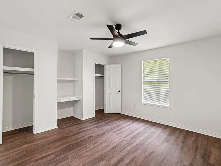 44 Griffith Rd #3 — Photo 8