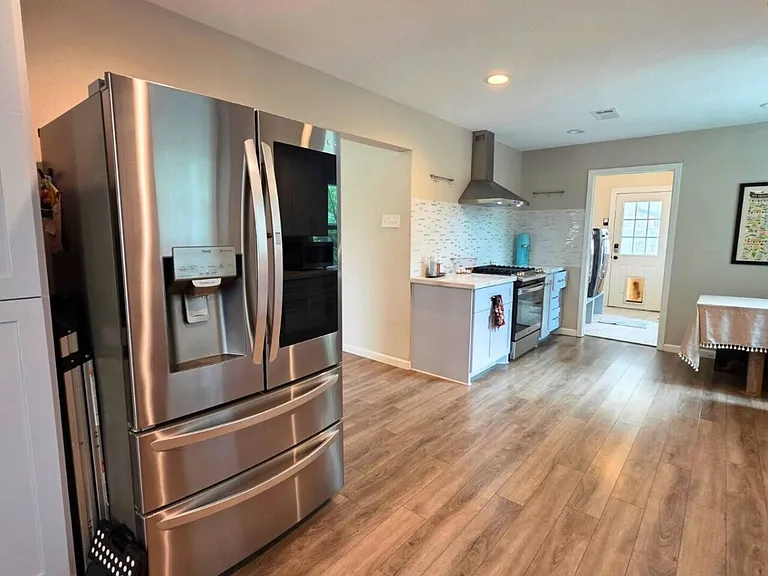 San Sebastian Ln — Photo 18