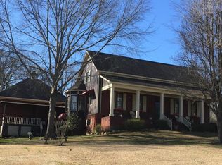 2003 Highland Dr, Corinth, MS 38834