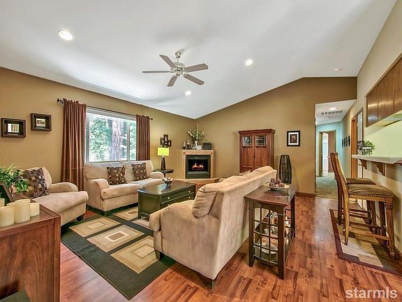 3rd image of 1778 Narragansett Cir