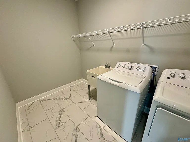 6342 Central Park Ln — Photo 34