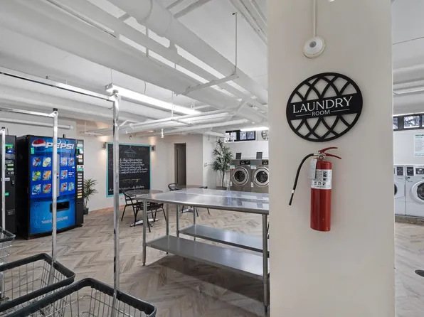 225 Saint Pauls Avenue image 18 of 30