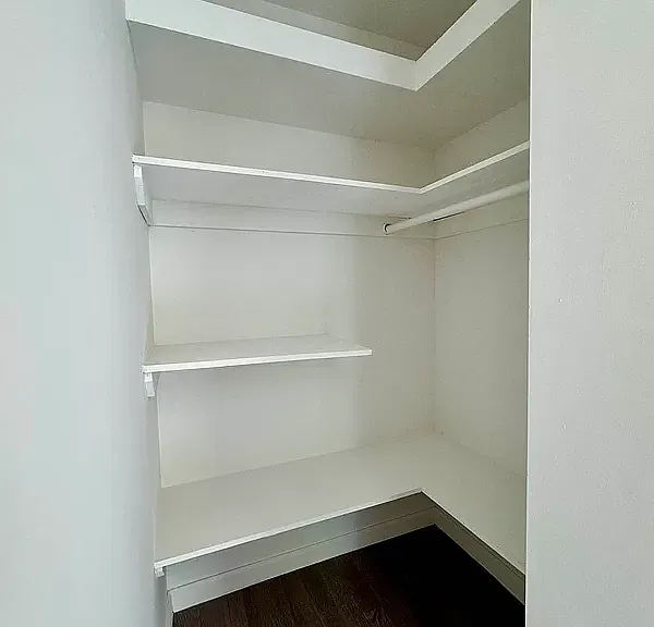 318 E 104th St #2E — Photo 17