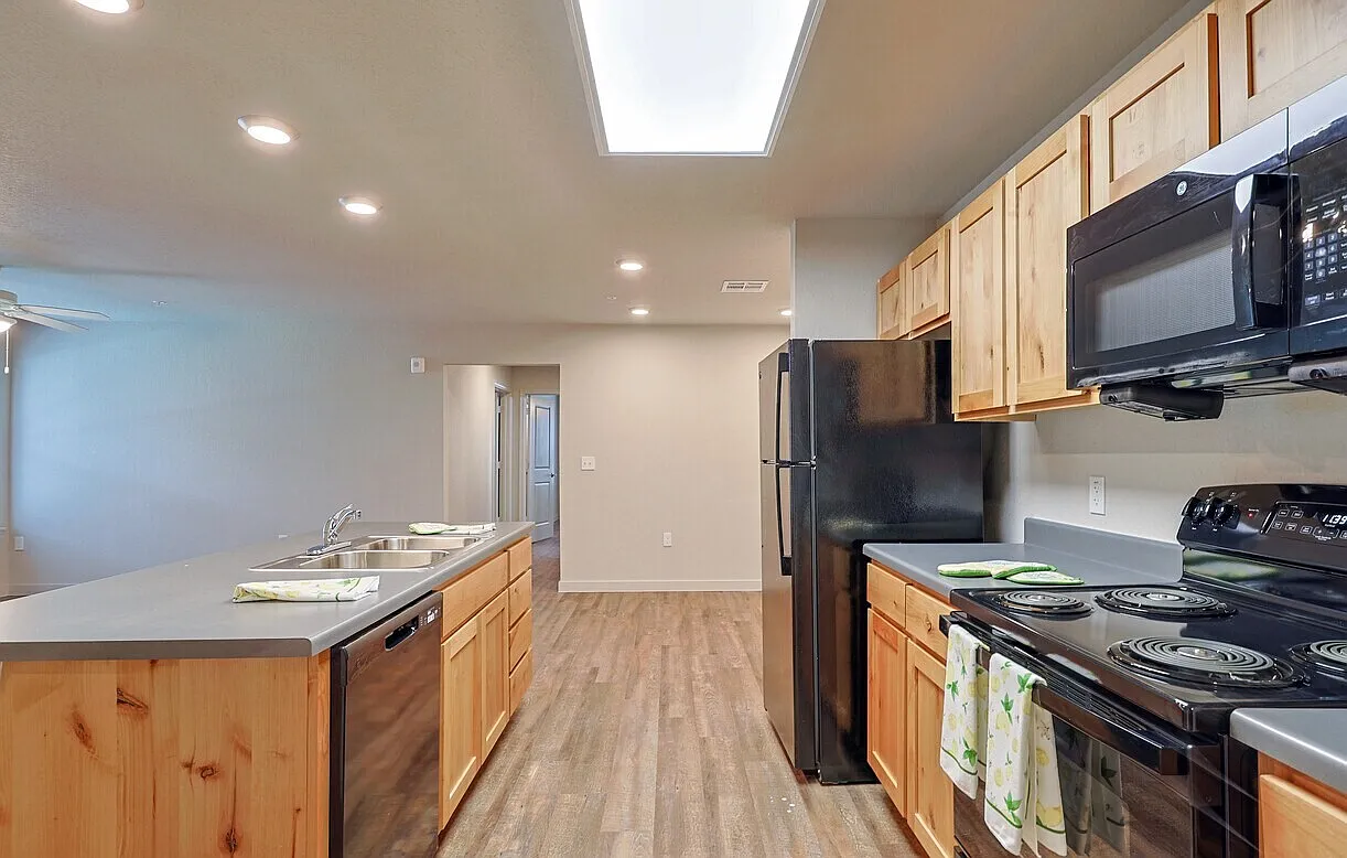 Carver Ridge Apartments — Photo 3