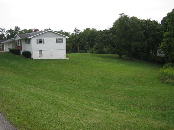 4th image of 8005 Crestview Acres